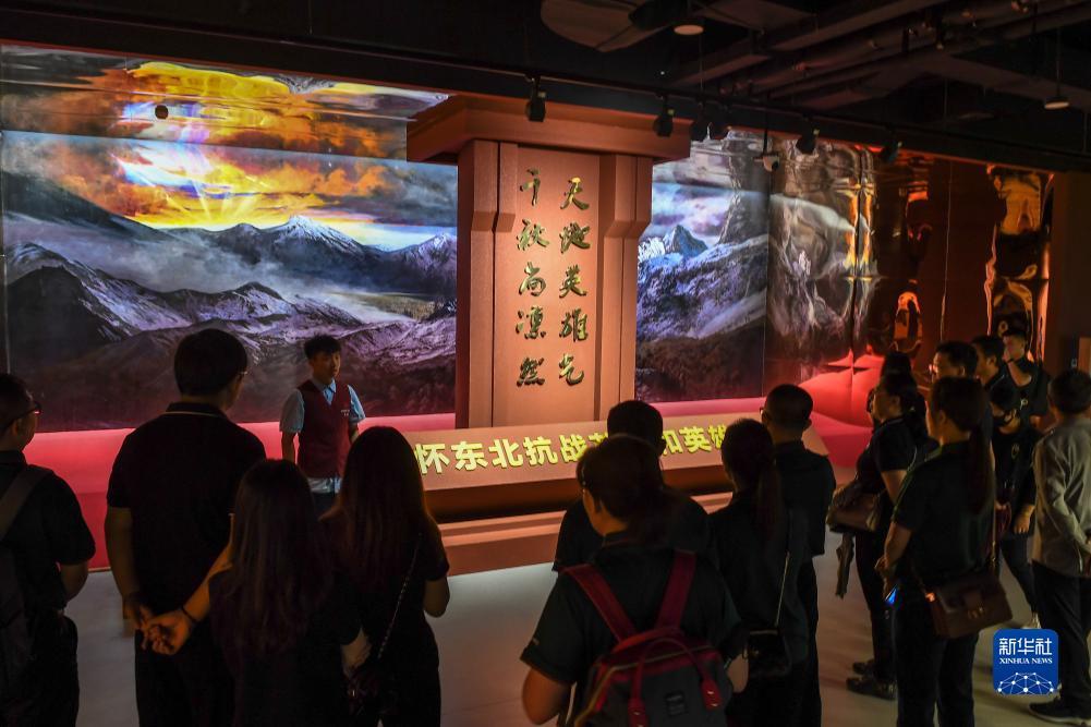 匍京娱乐游戏